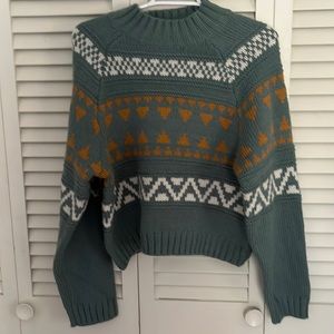 Universal Threads Crochet Turtle Neck | Size Small | Like New Condition